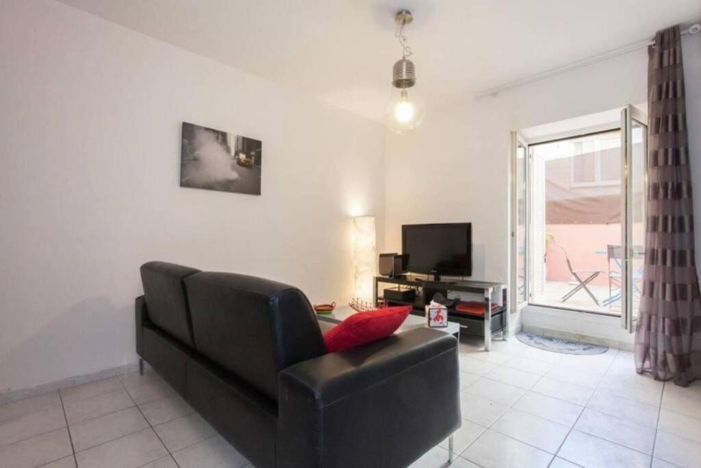 Appartement Avec Grande Terrasse A カンヌ エクステリア 写真